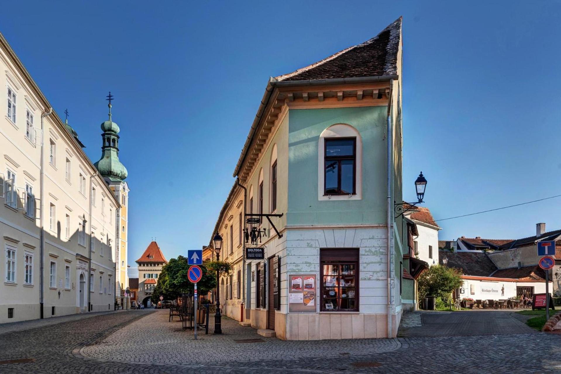 Modern Medival Kőszeg Exterior foto